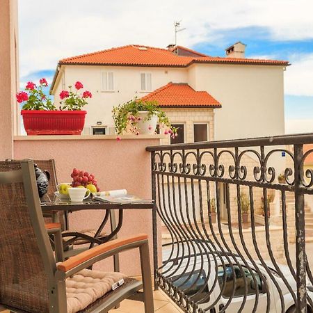 La Vita E Bella Apartment Hvar Town Eksteriør billede