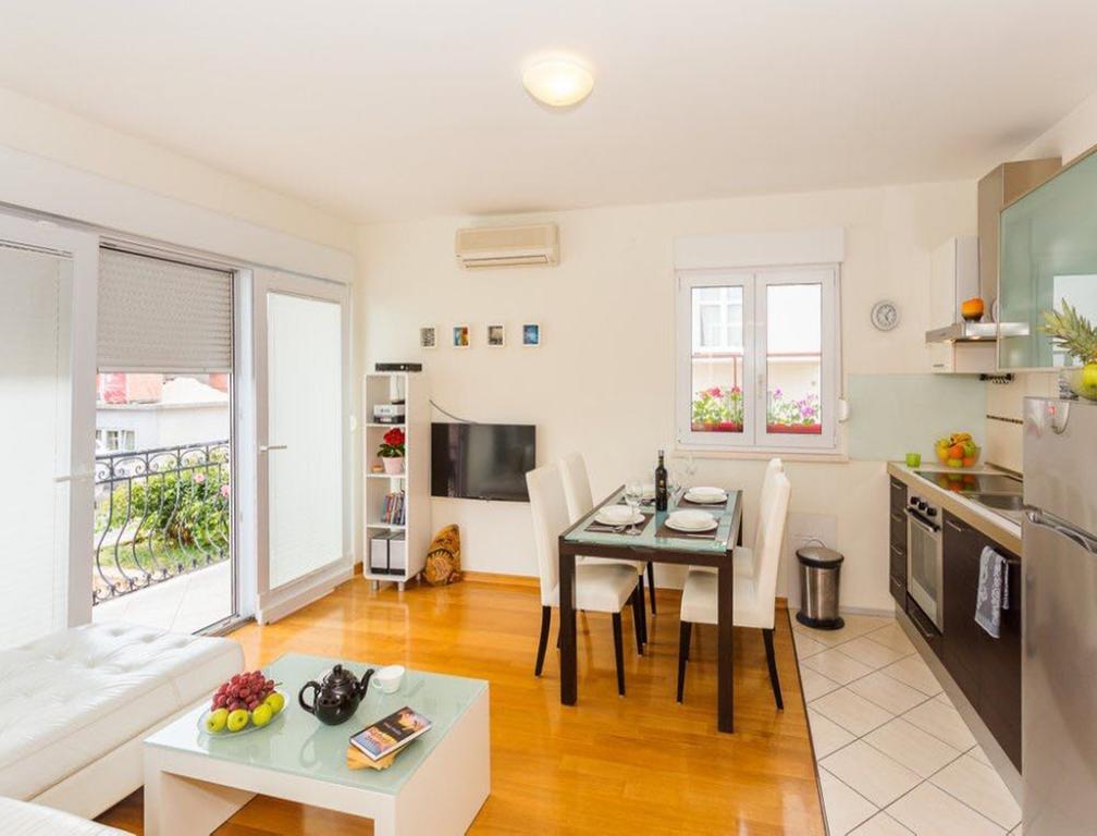 La Vita E Bella Apartment Hvar Town Eksteriør billede