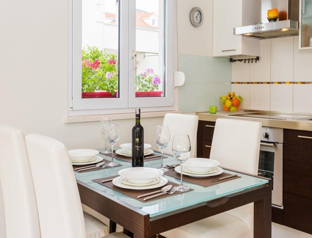 La Vita E Bella Apartment Hvar Town Eksteriør billede